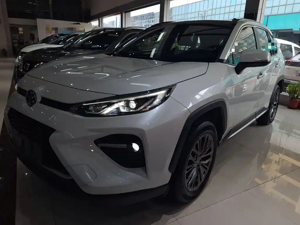 Toyota Wildlander 2023 из CN, фото 7