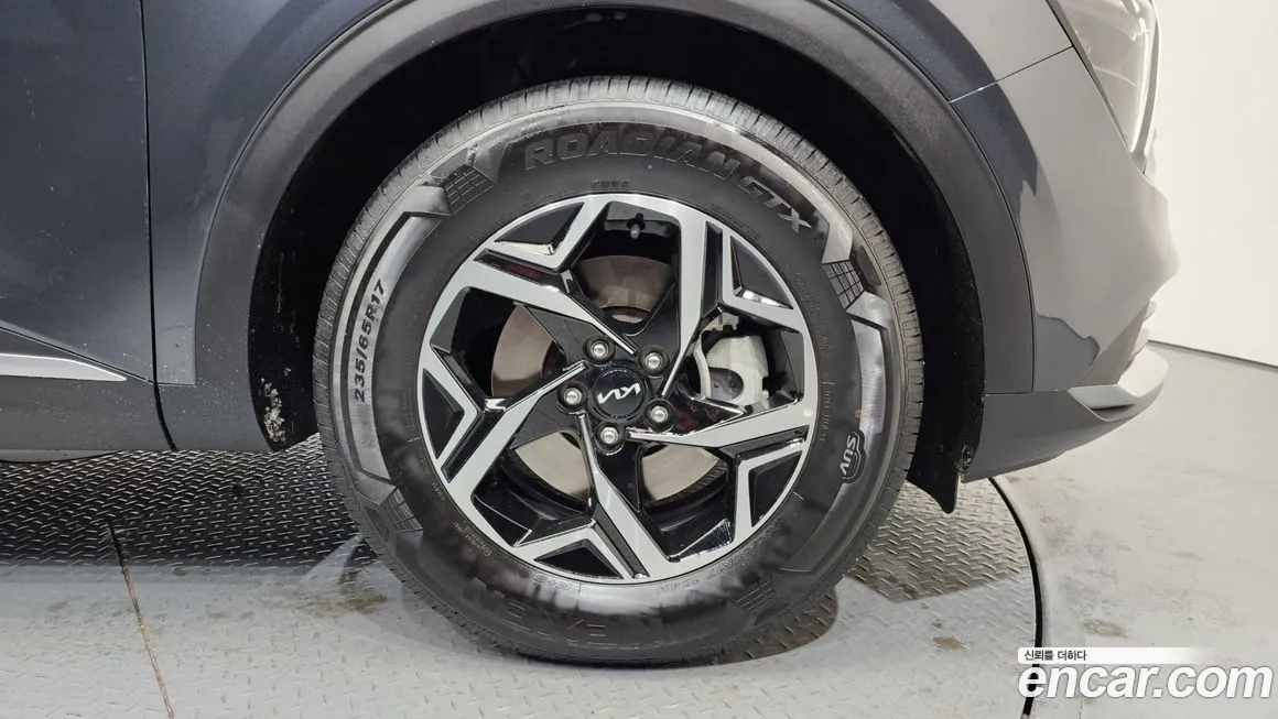 Kia Sportage — фото 10