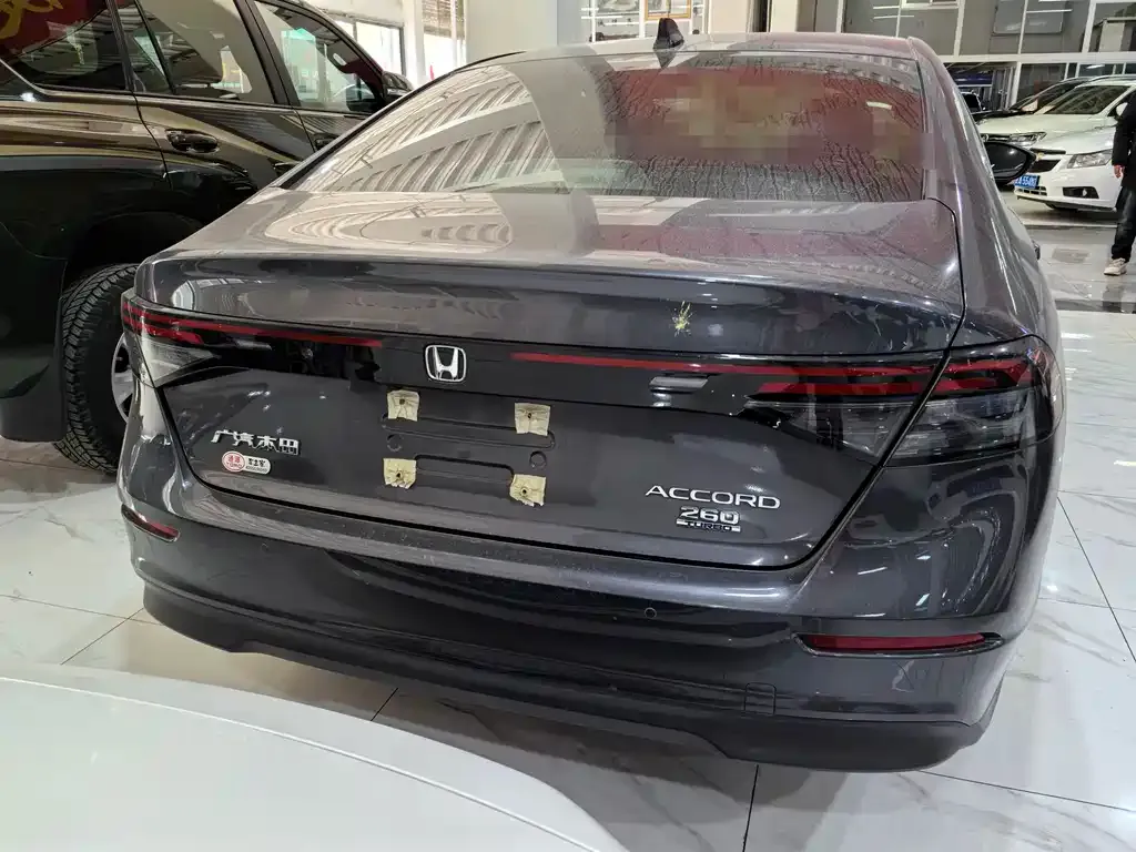 Honda Accord 2023 из CN, фото 5