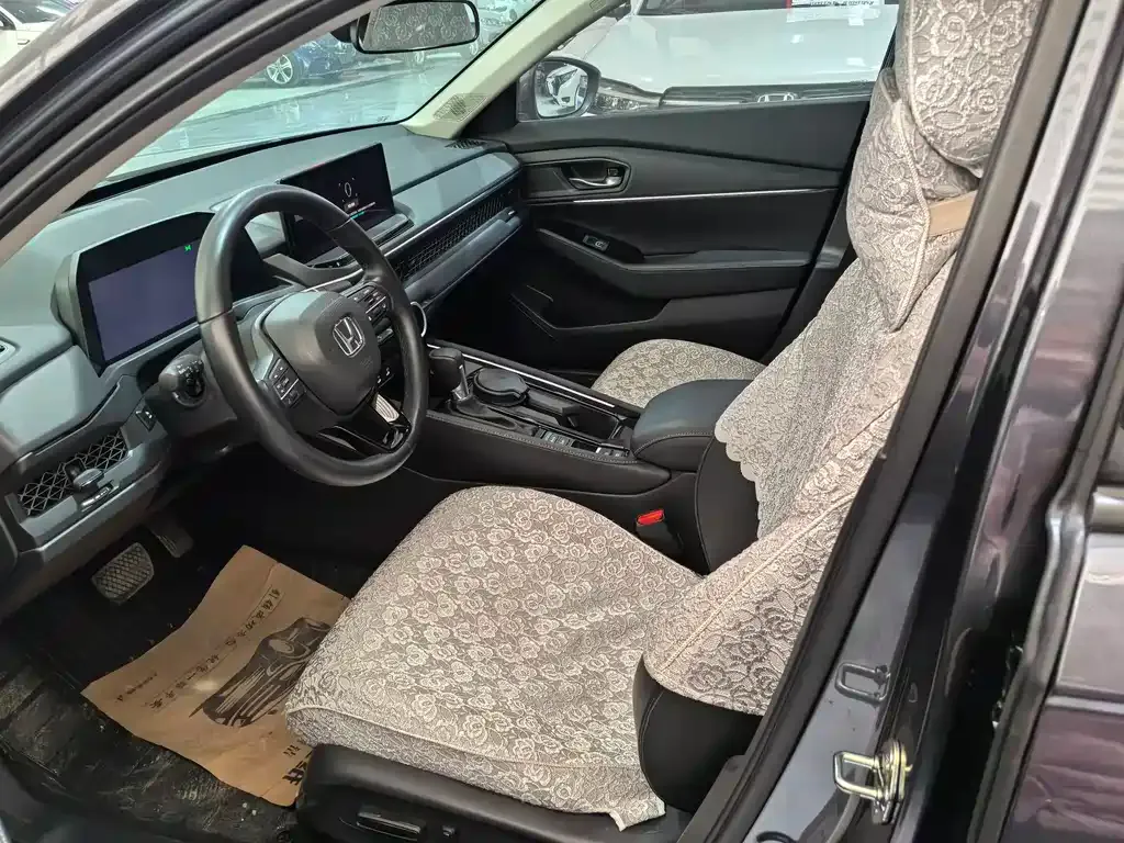 Honda Accord 2023 из CN, фото 7