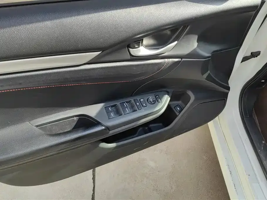 Honda Civic 2021 из CN, фото 6