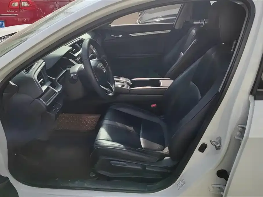 Honda Civic 2021 из CN, фото 3