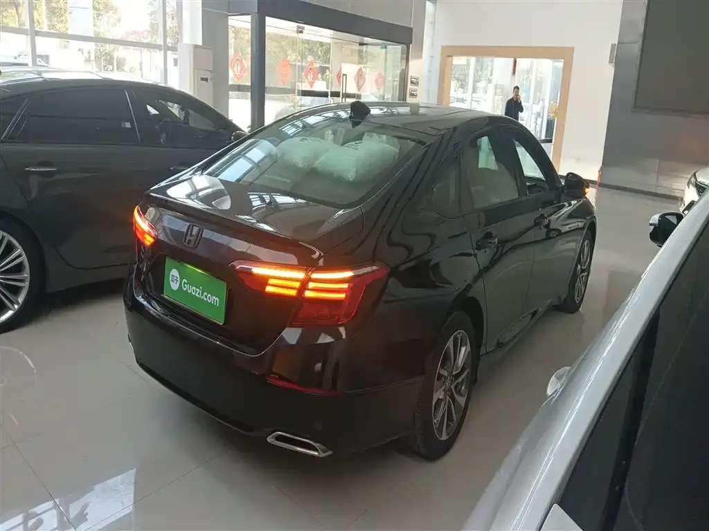 Honda Inspire 2021 из CN, фото 8