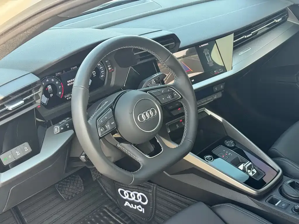 Audi A3 2023 из CN, фото 6