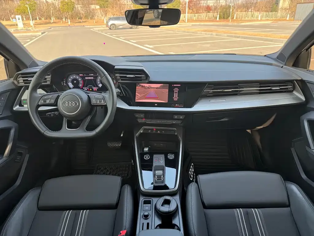Audi A3 2023 из CN, фото 8