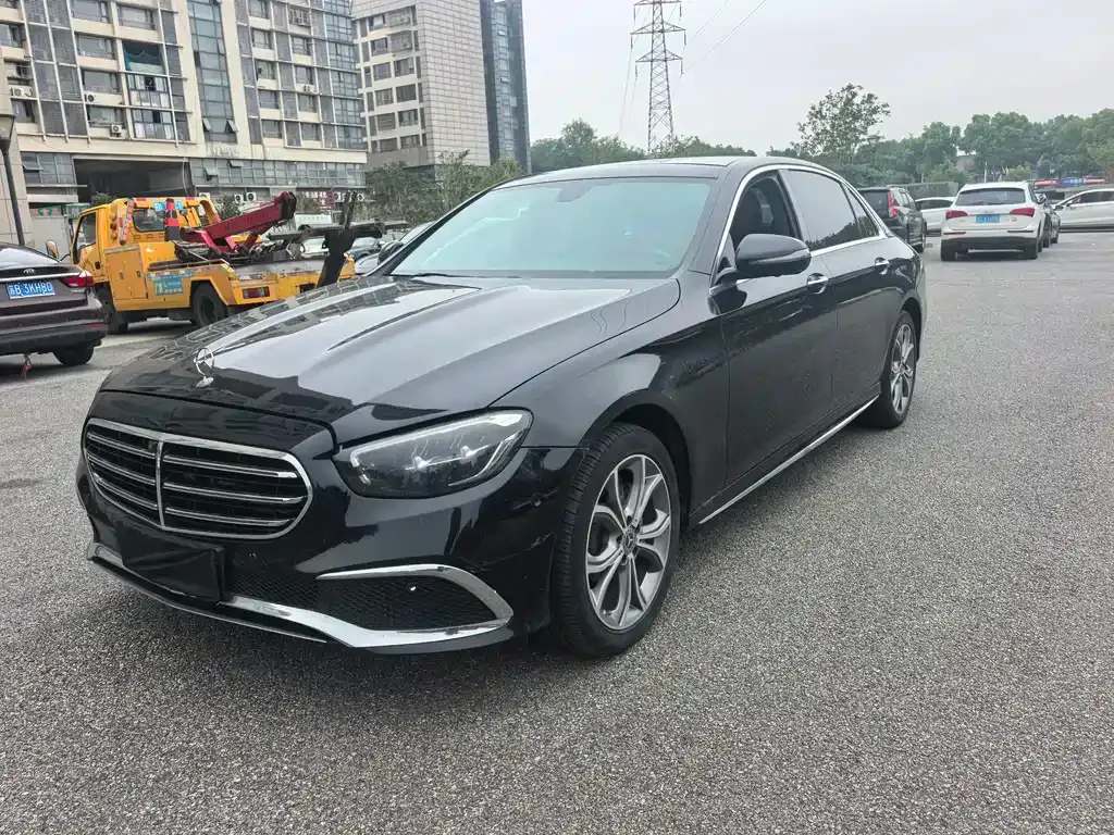 Mercedes-Benz E-Class 2022 из CN, фото 1