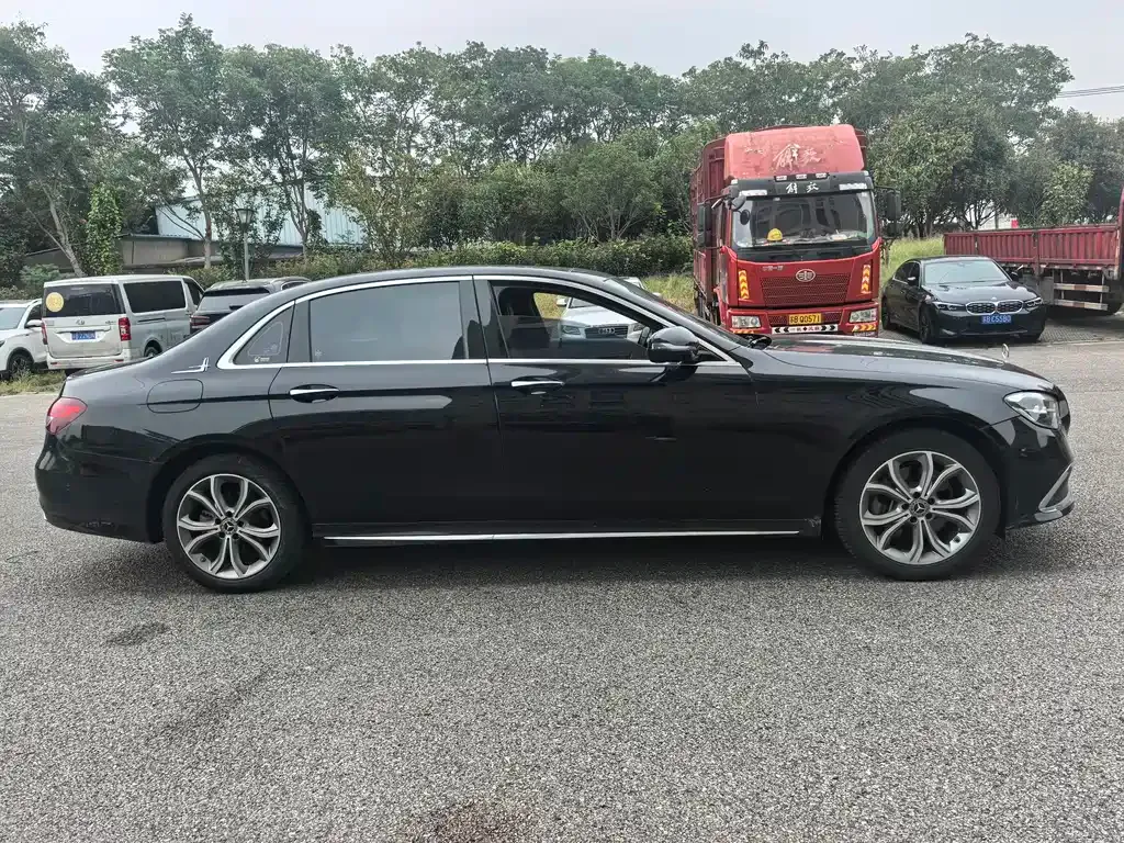 Mercedes-Benz E-Class 2022 из CN, фото 8