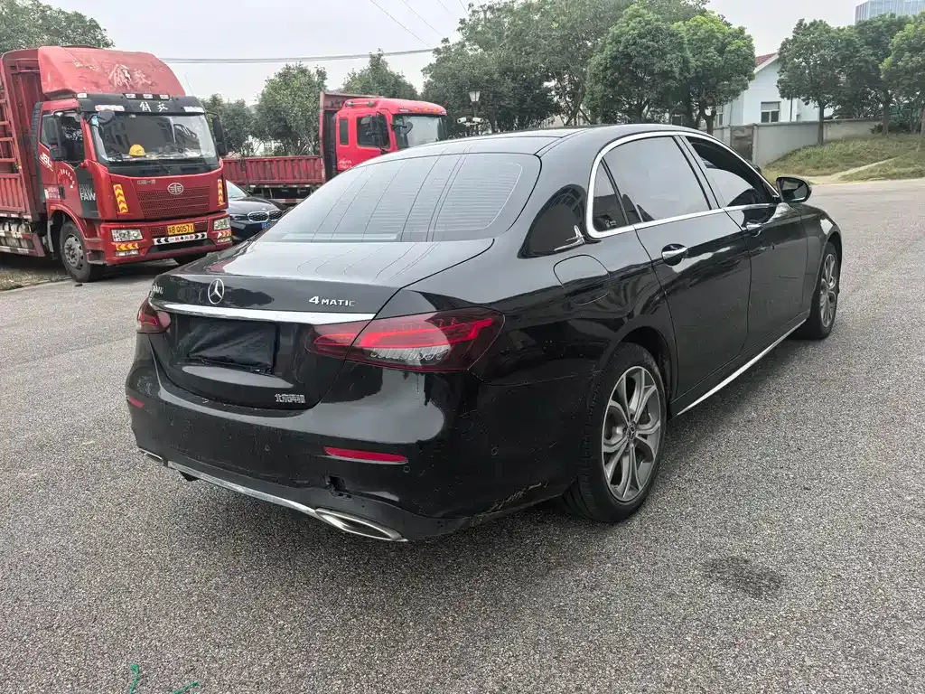 Mercedes-Benz E-Class 2022 из CN, фото 7