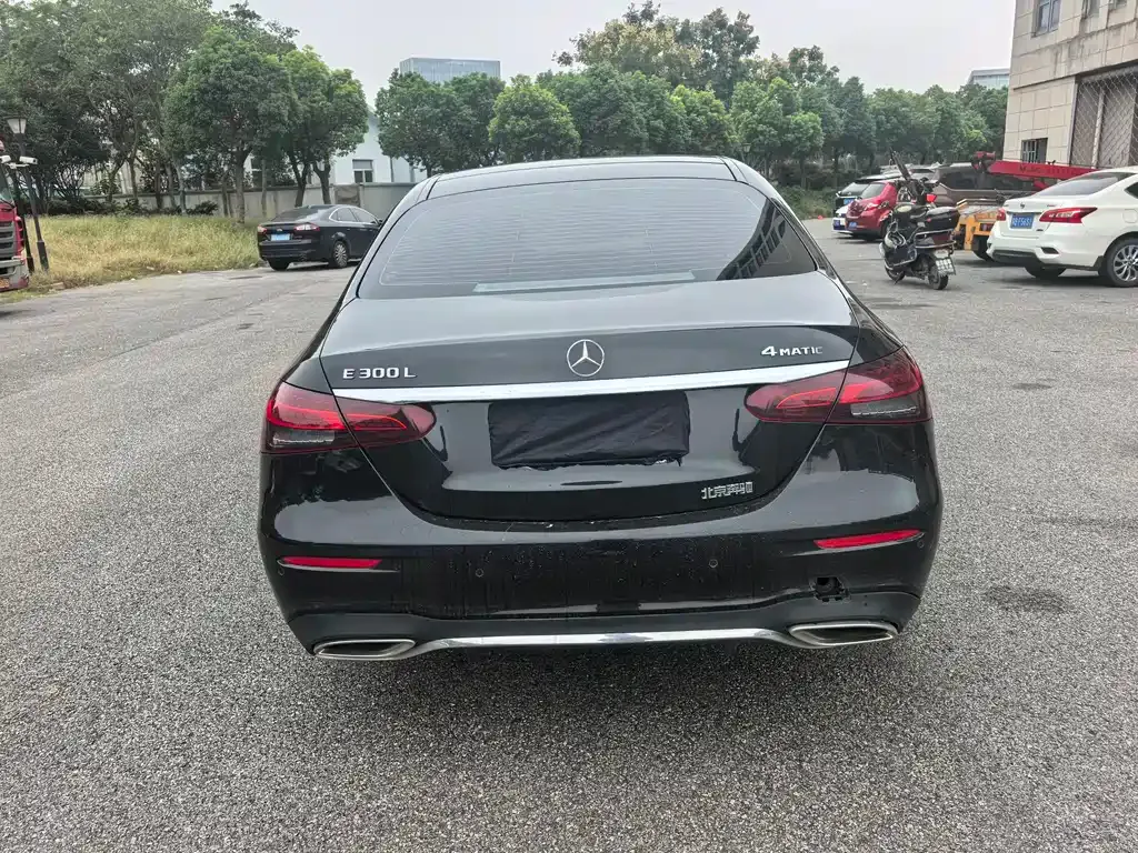 Mercedes-Benz E-Class 2022 из CN, фото 5