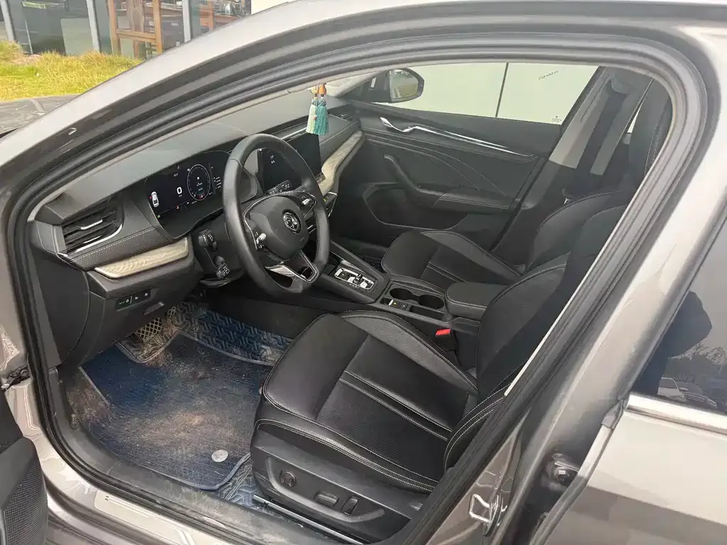 Skoda Octavia 2021 из CN, фото 7