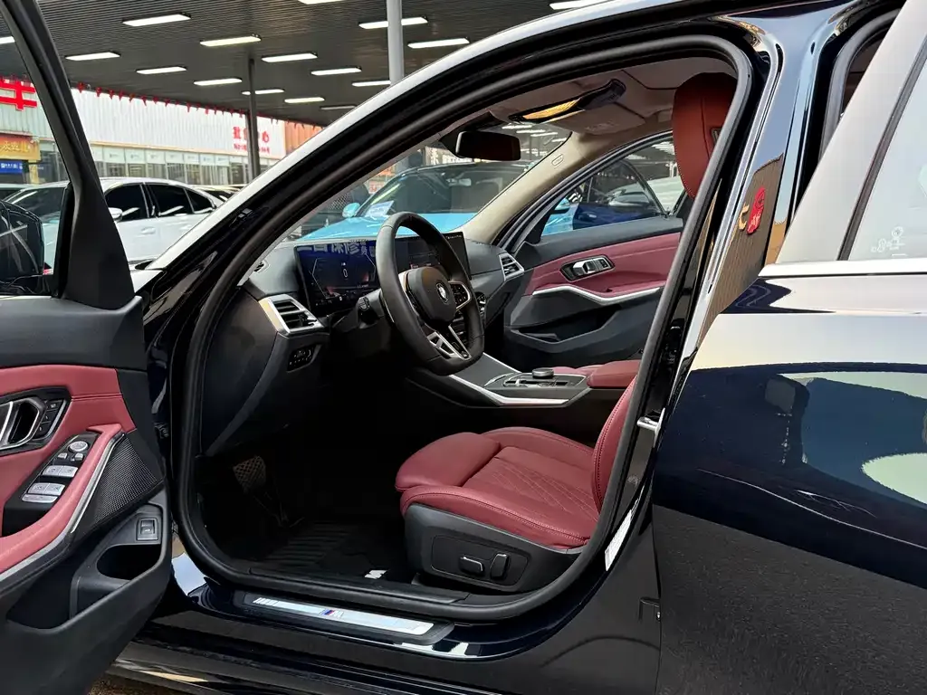 BMW 3 Series 2025 из CN, фото 5