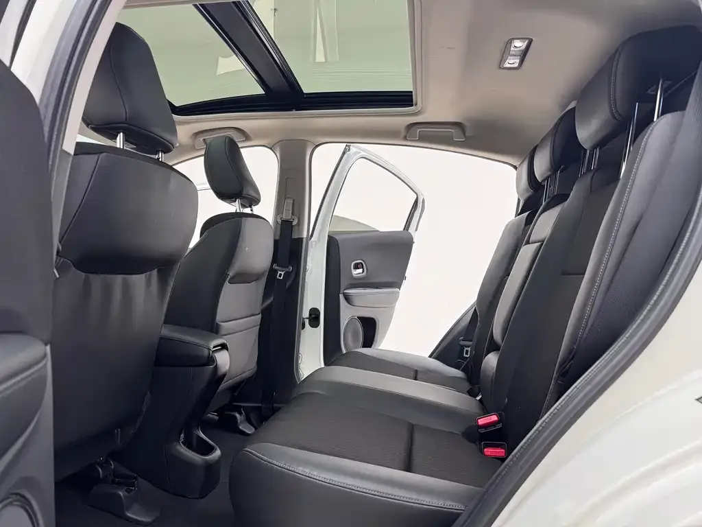 Honda Vezel 2022 из CN, фото 7