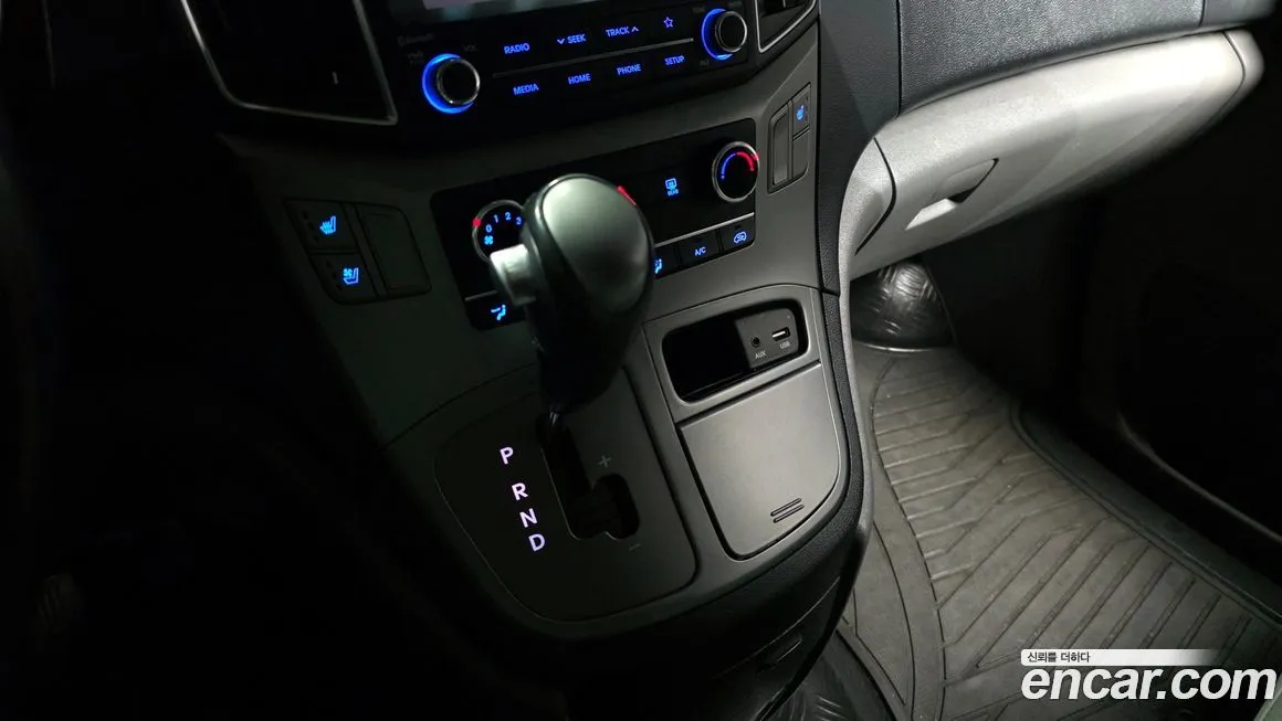 Hyundai Starex 2021 из KR, фото 9