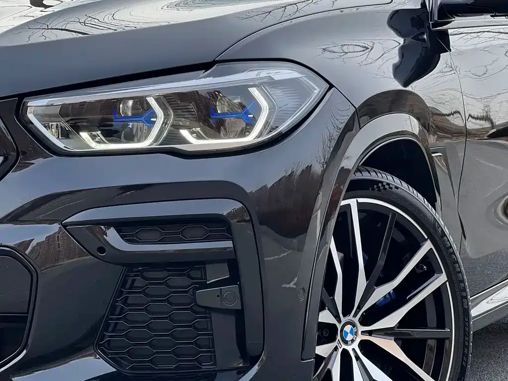 BMW X6 2023 из CN, фото 3