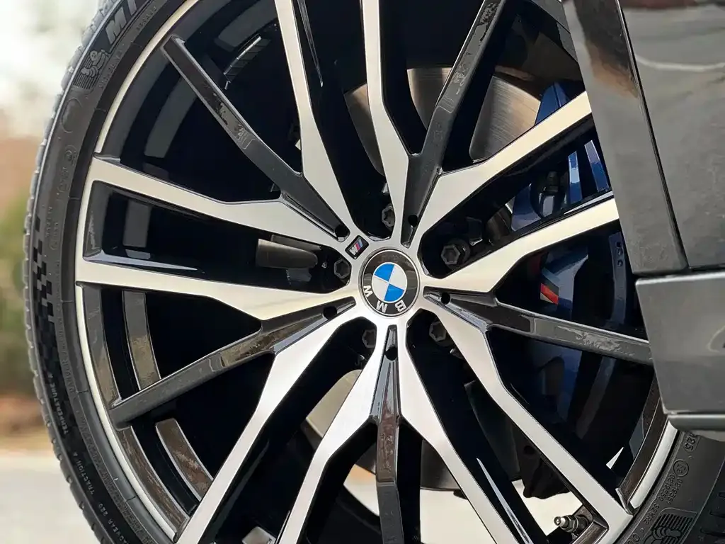 BMW X6 2023 из CN, фото 2
