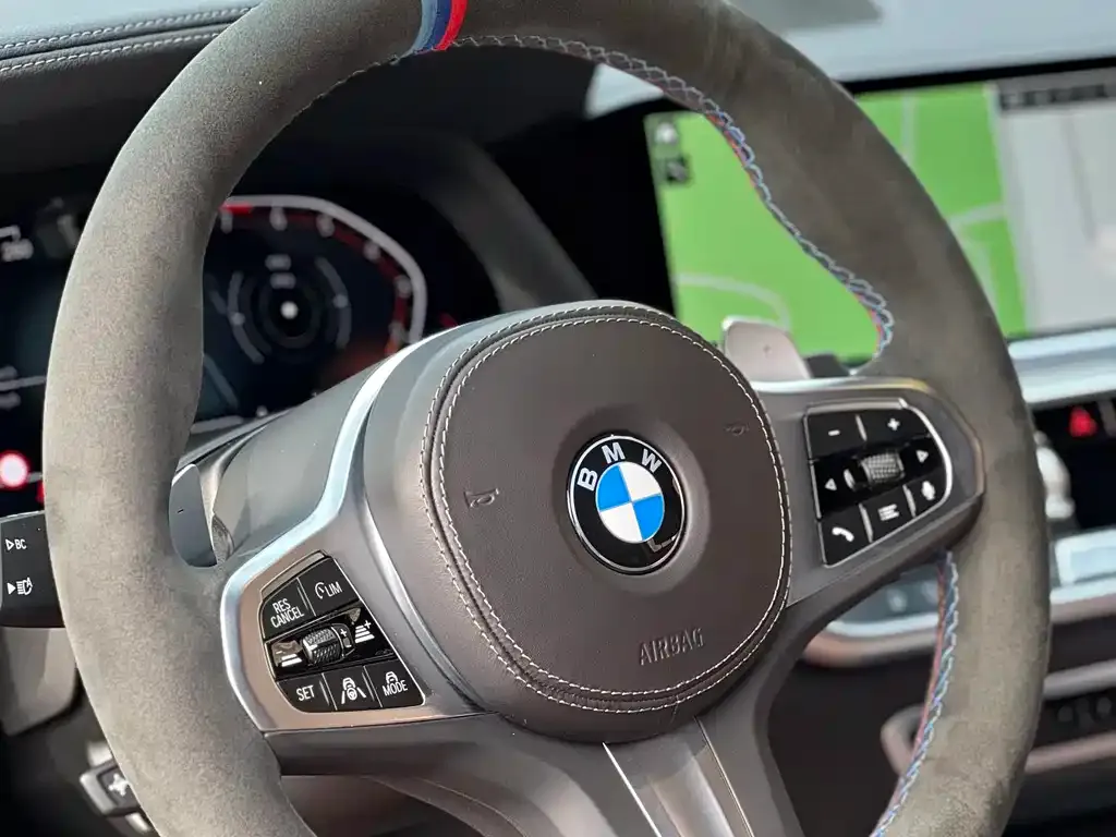 BMW X6 2023 из CN, фото 7