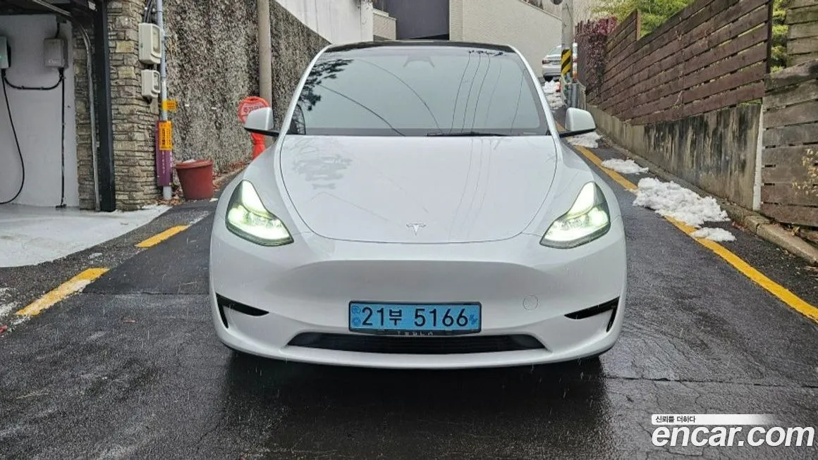 Tesla Model Y 2023 из KR, фото 5