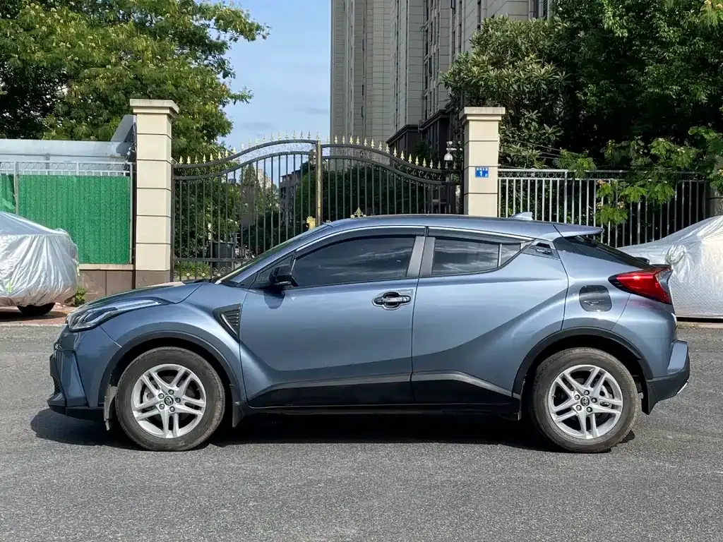 Toyota C-HR 2021 из CN, фото 10