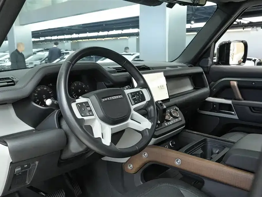 Land Rover Defender 2023 из CN, фото 7