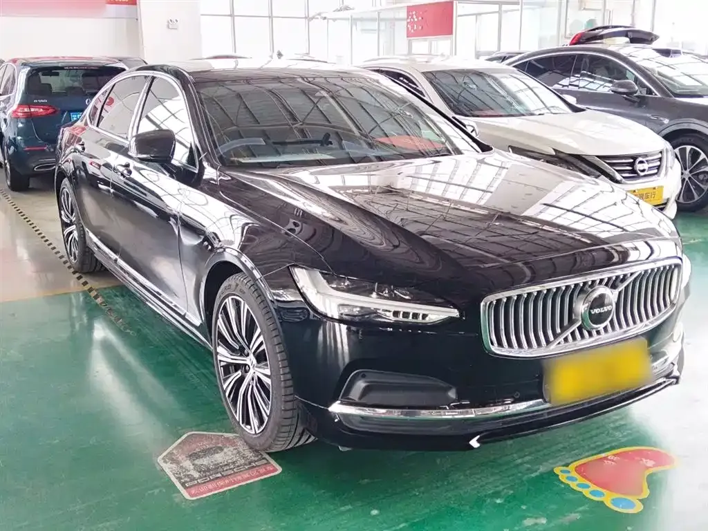 Volvo S90 2024 из CN, фото 5