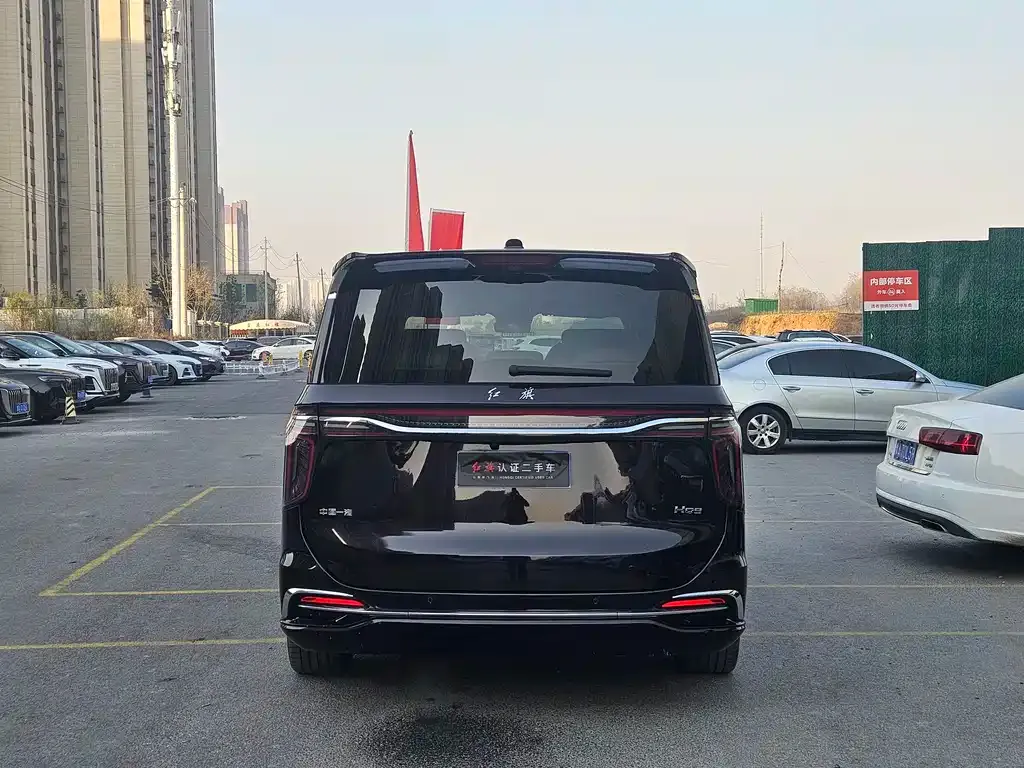Hongqi HQ9 2022 из CN, фото 9