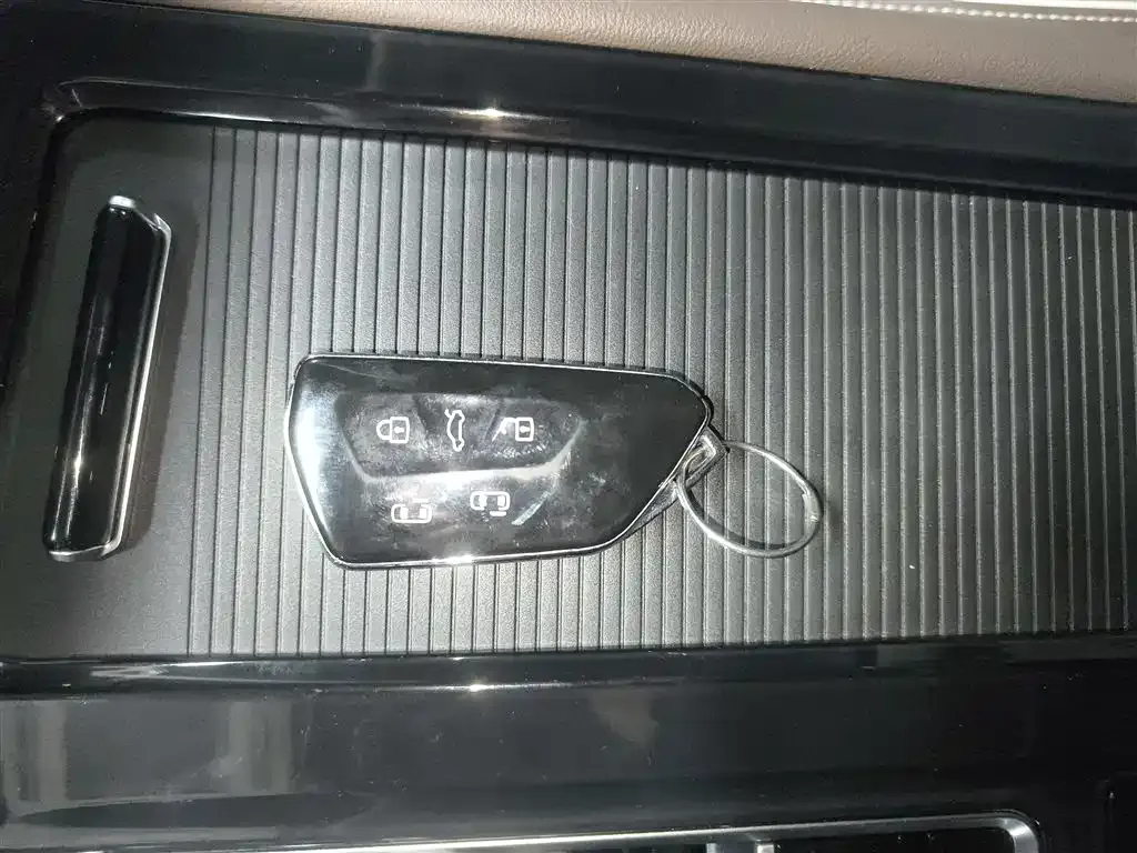 Volkswagen Viloran 2024 из CN, фото 7