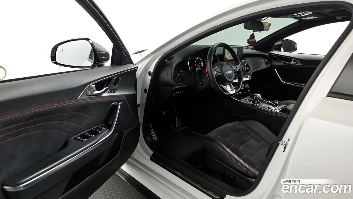 Kia Stinger 2023 из KR, фото 10