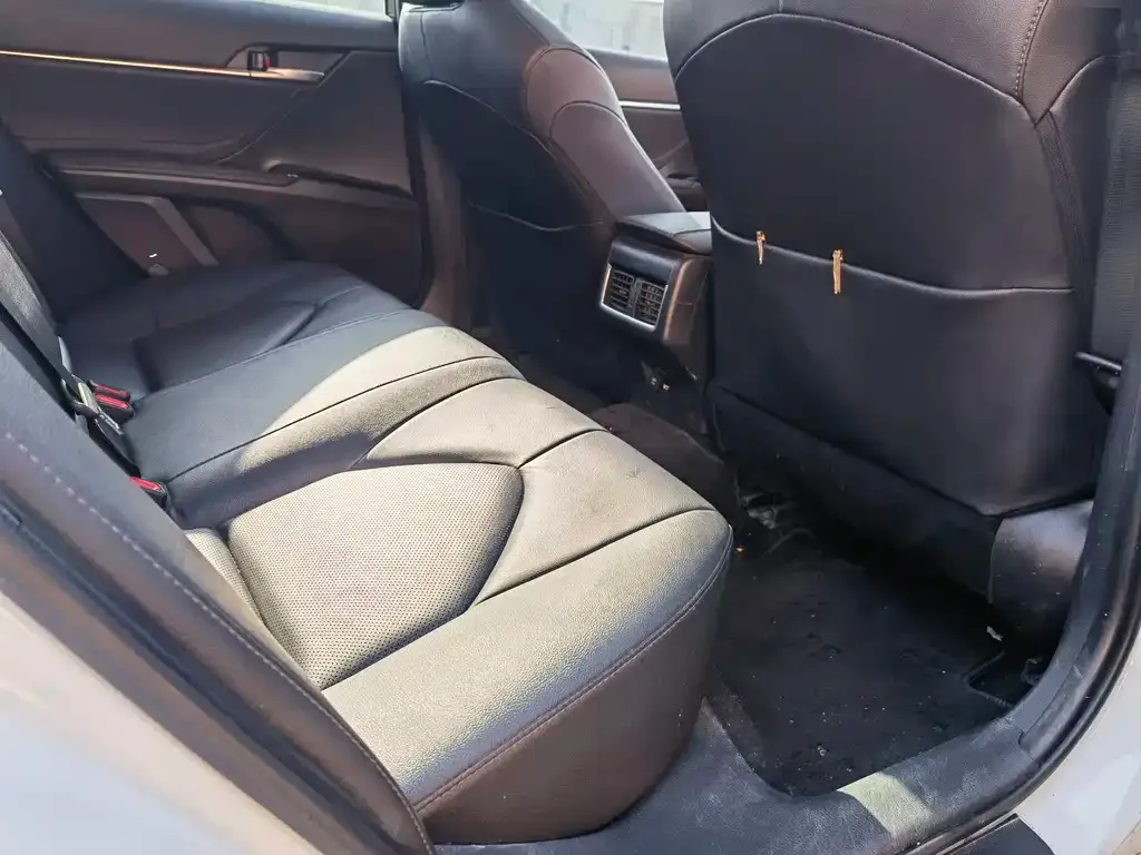 Toyota Camry 2023 из CN, фото 7