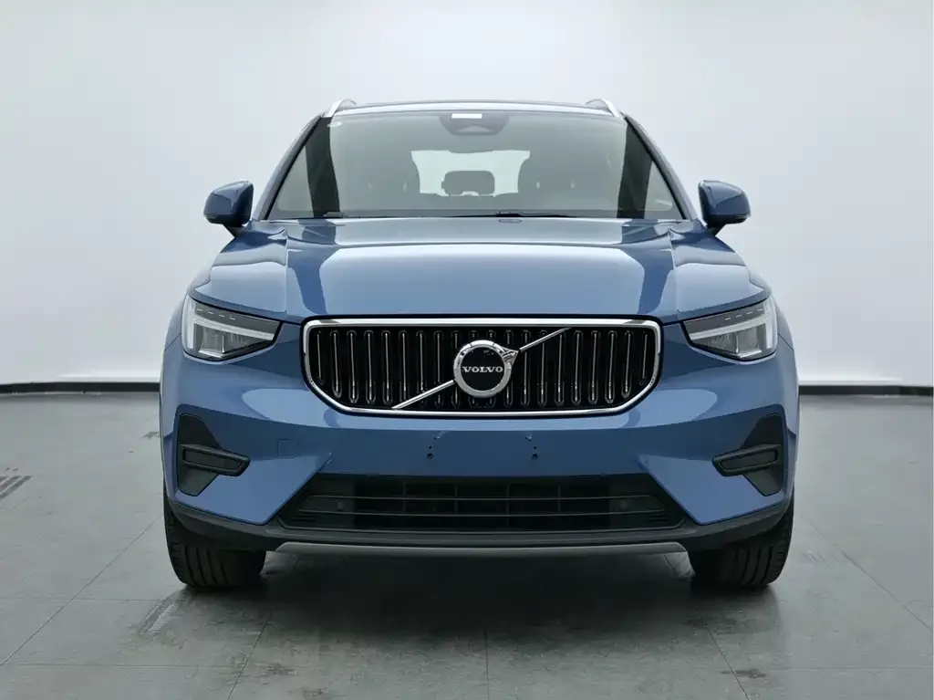 Volvo XC40 2023 из CN, фото 9