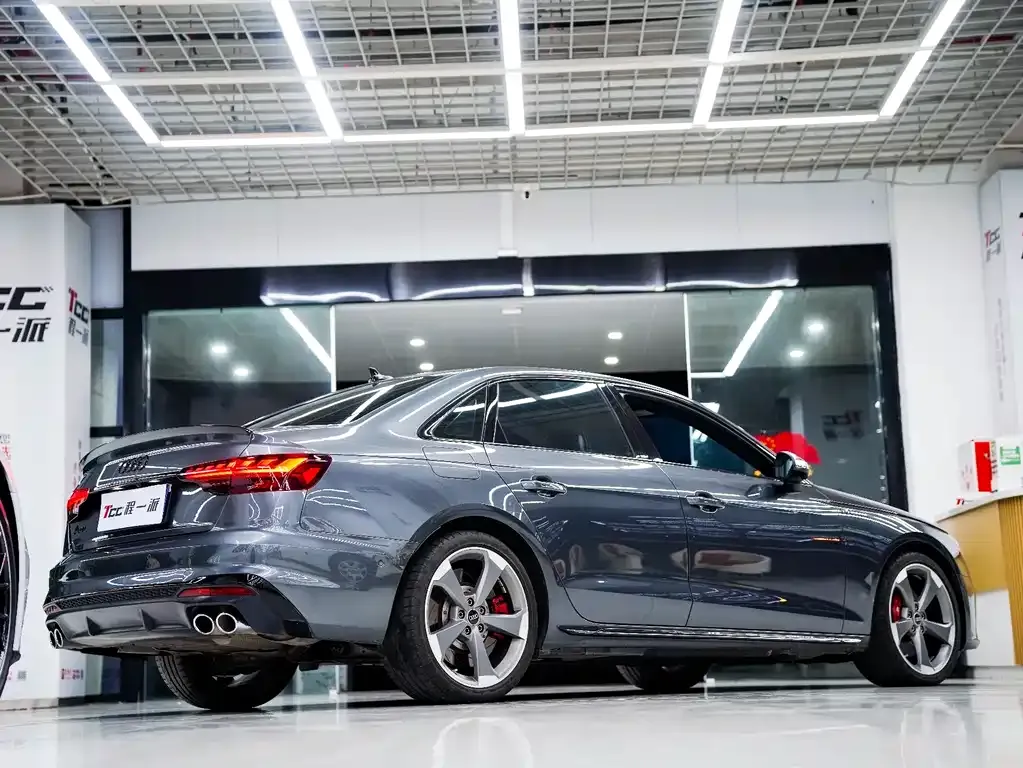 Audi S4 2021 из CN, фото 10
