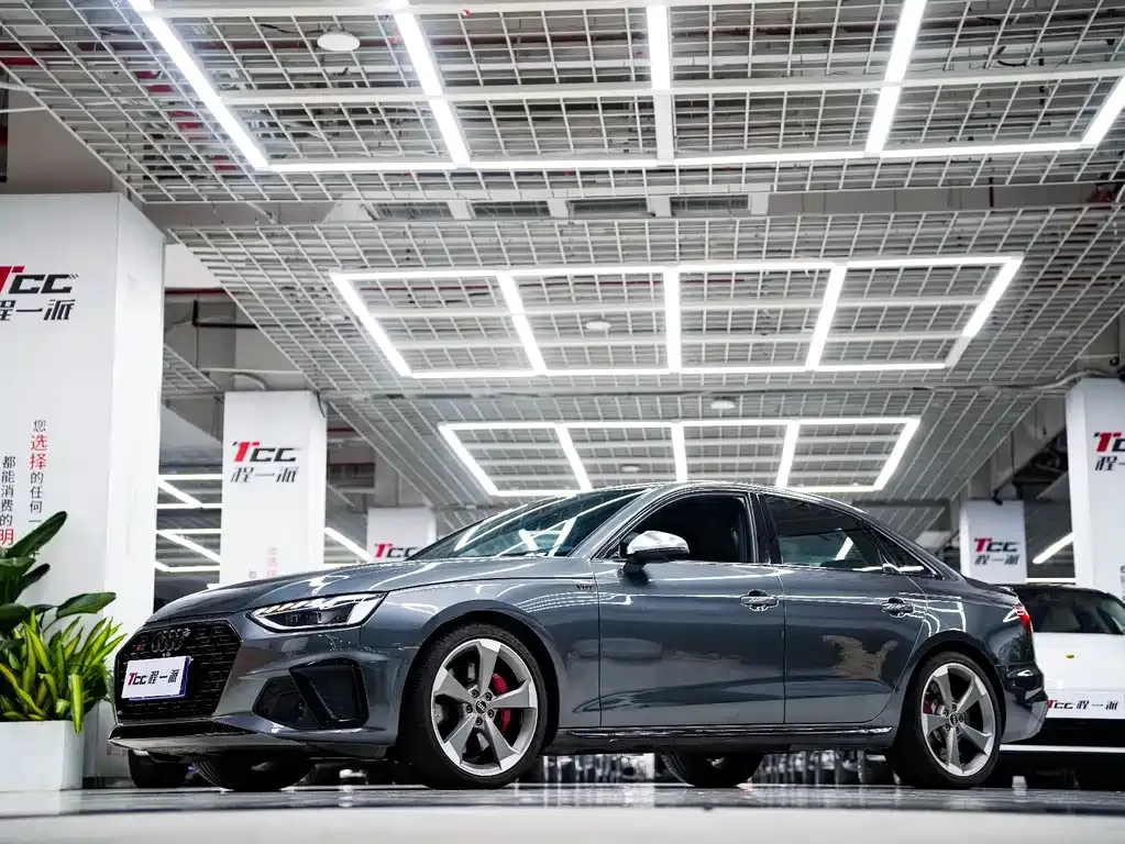 Audi S4 2021 из CN, фото 9