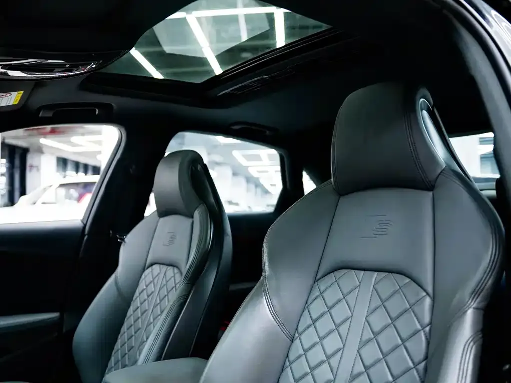 Audi S4 2021 из CN, фото 6