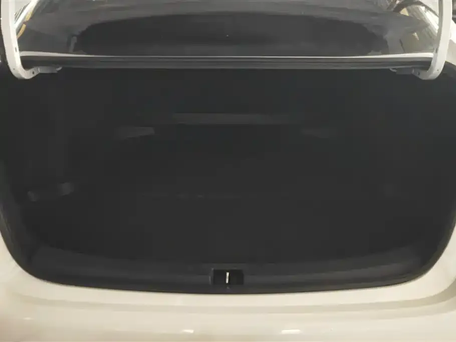 Toyota Corolla 2022 из CN, фото 10
