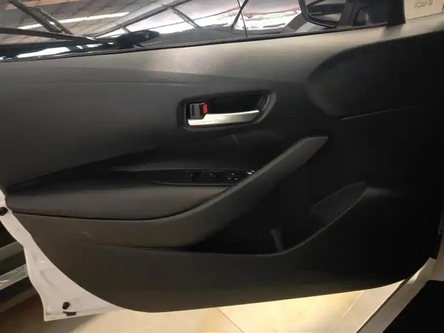 Toyota Corolla 2022 из CN, фото 7