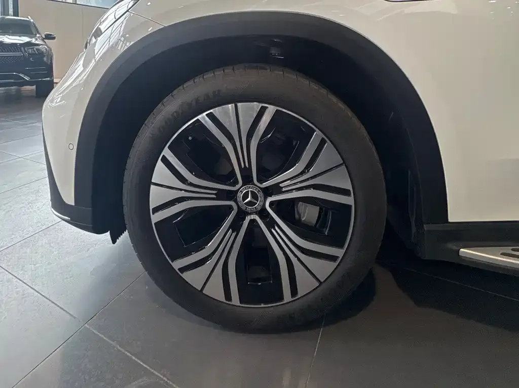 Mercedes-Benz EQE SUV 2025 из CN, фото 3