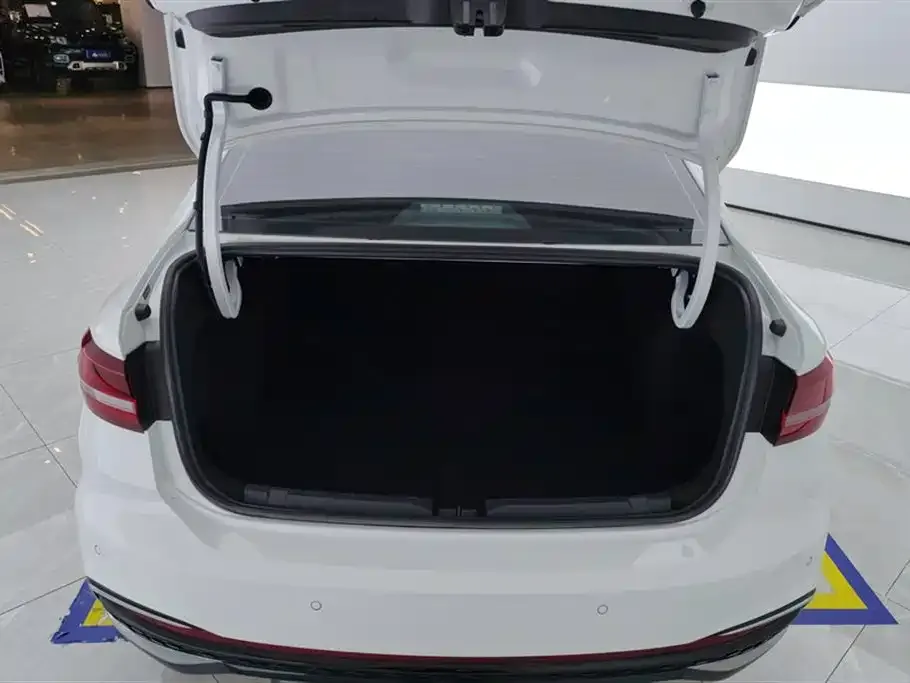 Volkswagen Lavida 2025 из CN, фото 9