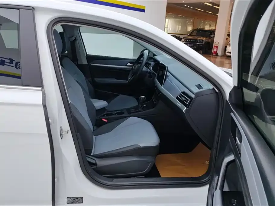 Volkswagen Lavida 2025 из CN, фото 4