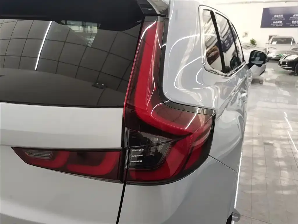 Honda CR-V PHEV 2023 из CN, фото 8