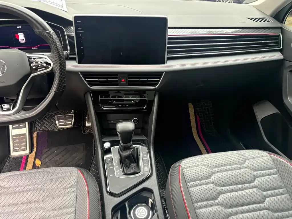 Volkswagen Tiguan L 2022 из CN, фото 4