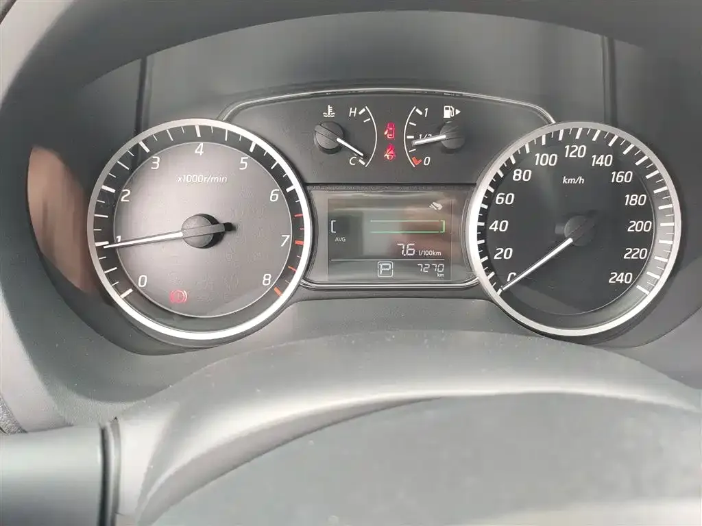 Nissan Sylphy 2024 из CN, фото 8