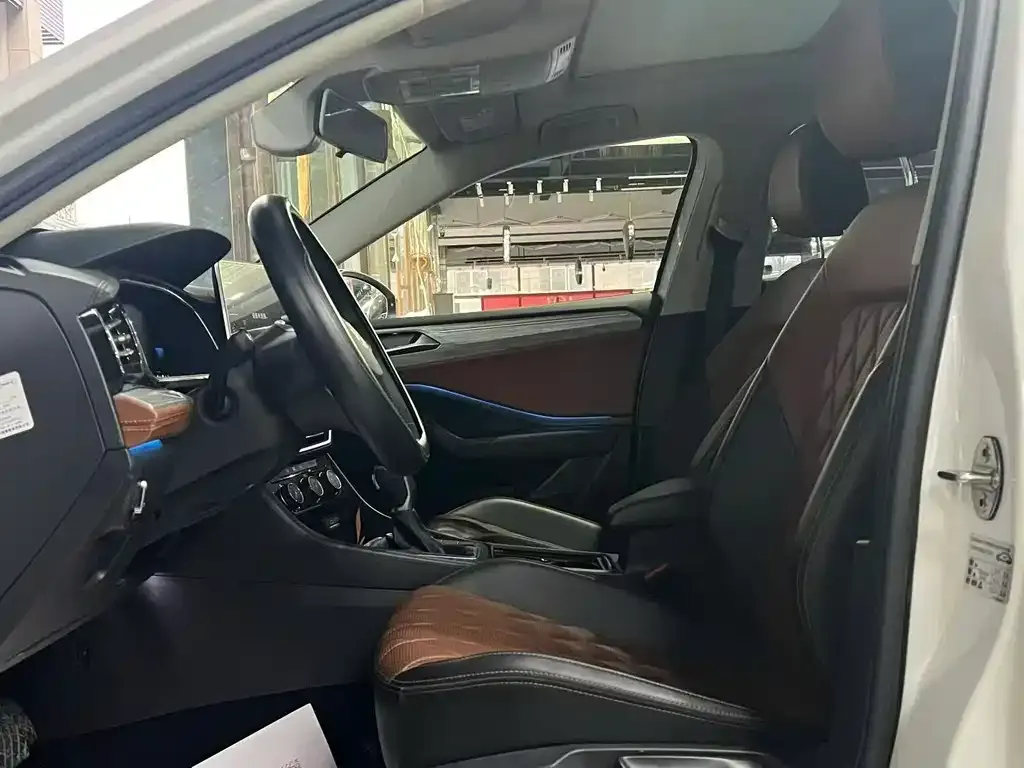 Volkswagen Sagitar 2023 из CN, фото 5