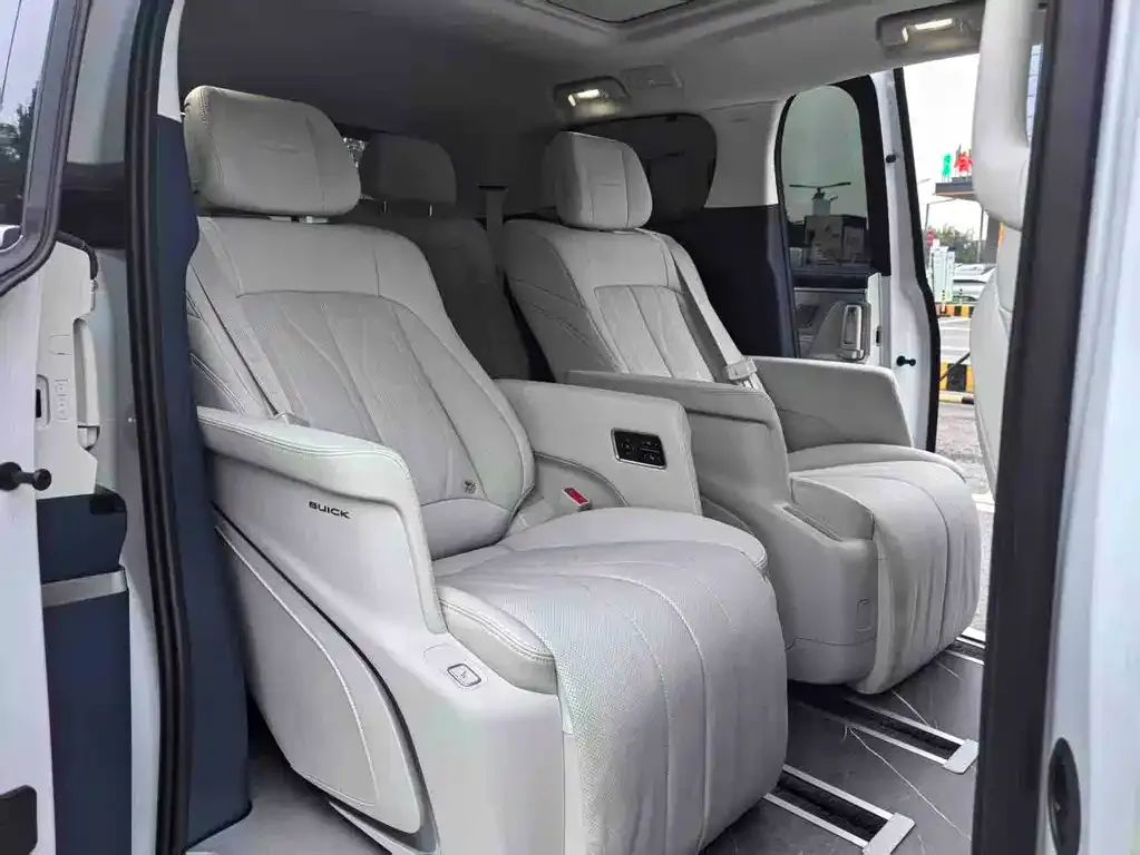 Buick GL8 Hybrid 2024 из CN, фото 7