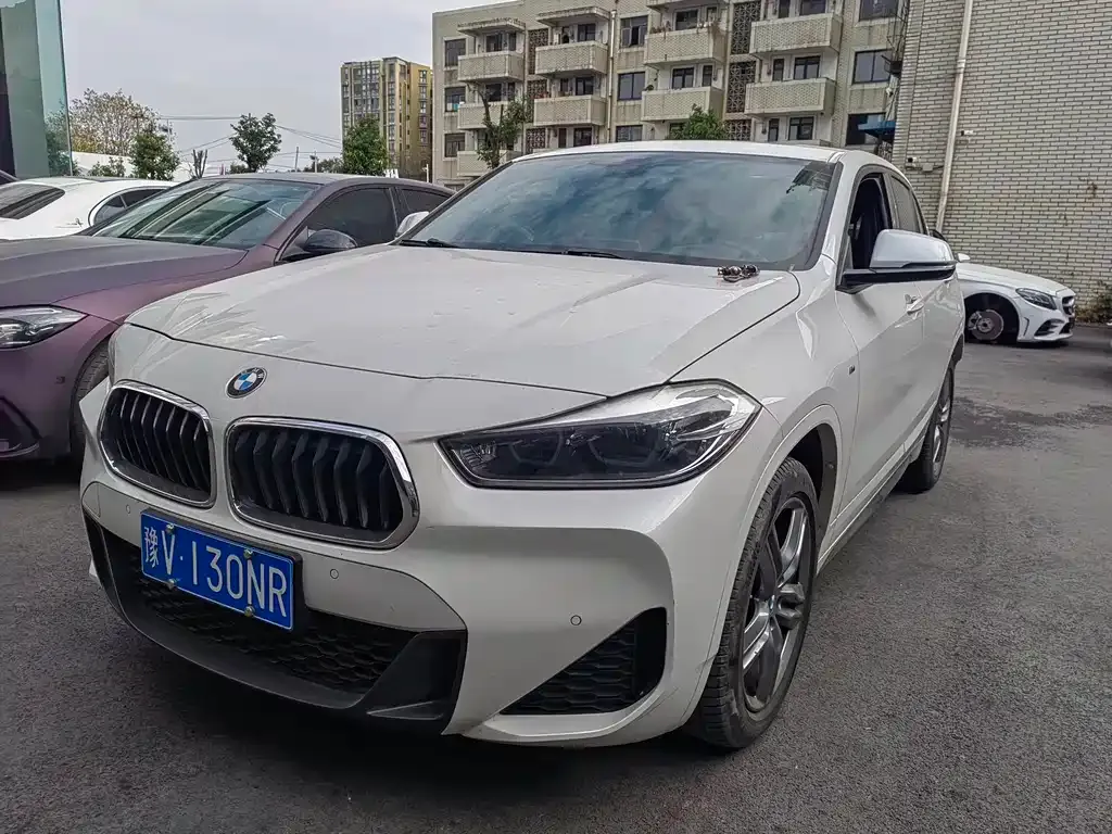 BMW X2 2021 из CN, фото 1