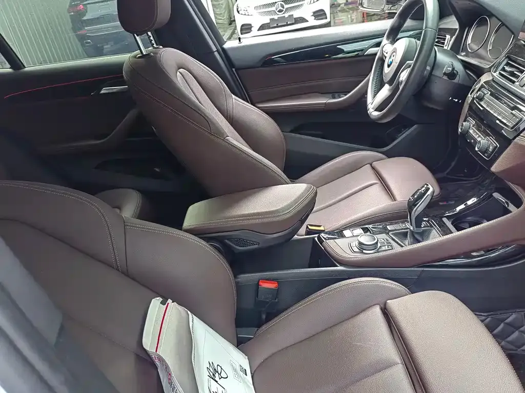 BMW X2 2021 из CN, фото 3