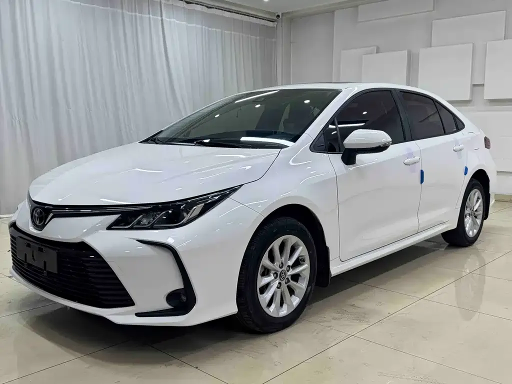 Toyota Corolla 2021 из CN, фото 1