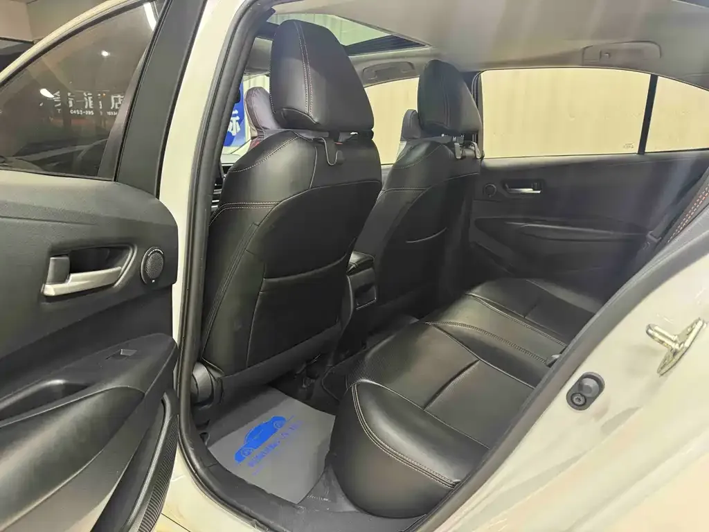 Toyota Corolla 2021 из CN, фото 7