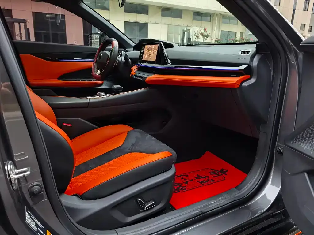 Changan UNI-V 2023 из CN, фото 6