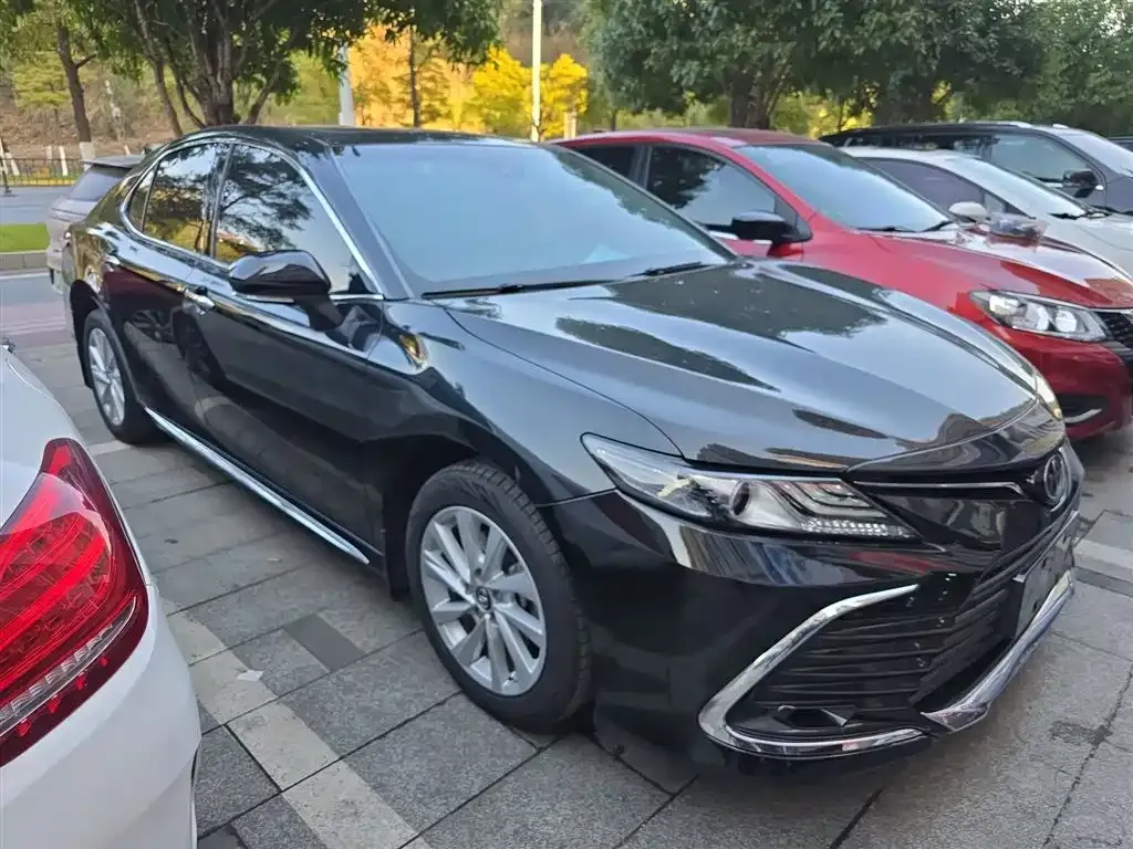 Toyota Camry 2023 из CN, фото 3