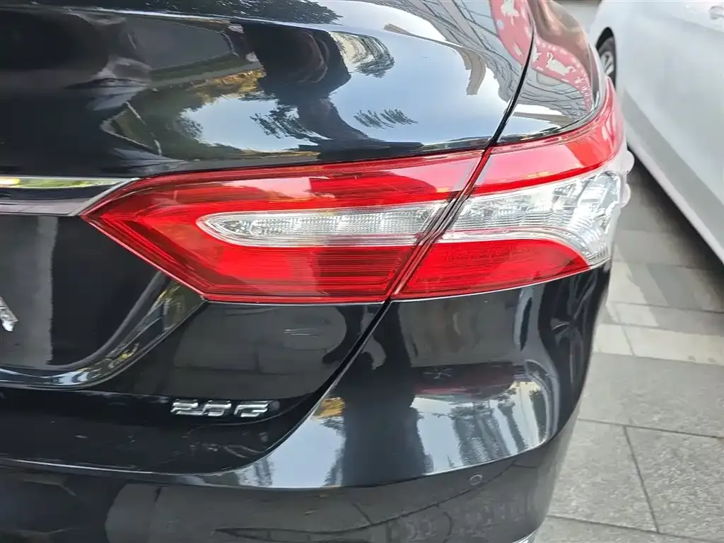Toyota Camry 2023 из CN, фото 6
