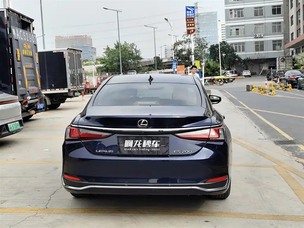 Lexus ES 2021 из CN, фото 9